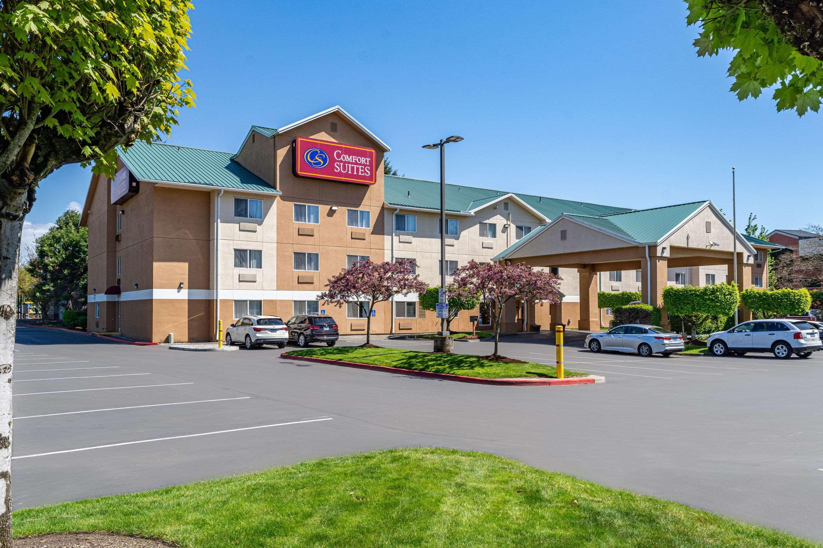 Comfort Suites Portland Airport Екстериор снимка